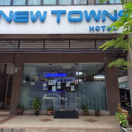New Town Hotel Usj Sentral Subang Jaya Esterno foto