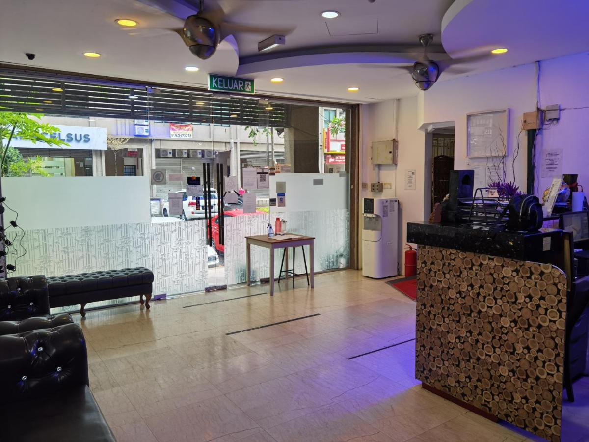 New Town Hotel Usj Sentral Subang Jaya Esterno foto