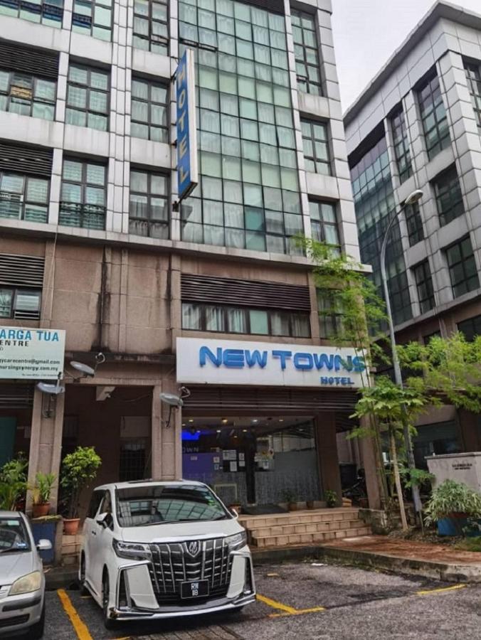 New Town Hotel Usj Sentral Subang Jaya Esterno foto