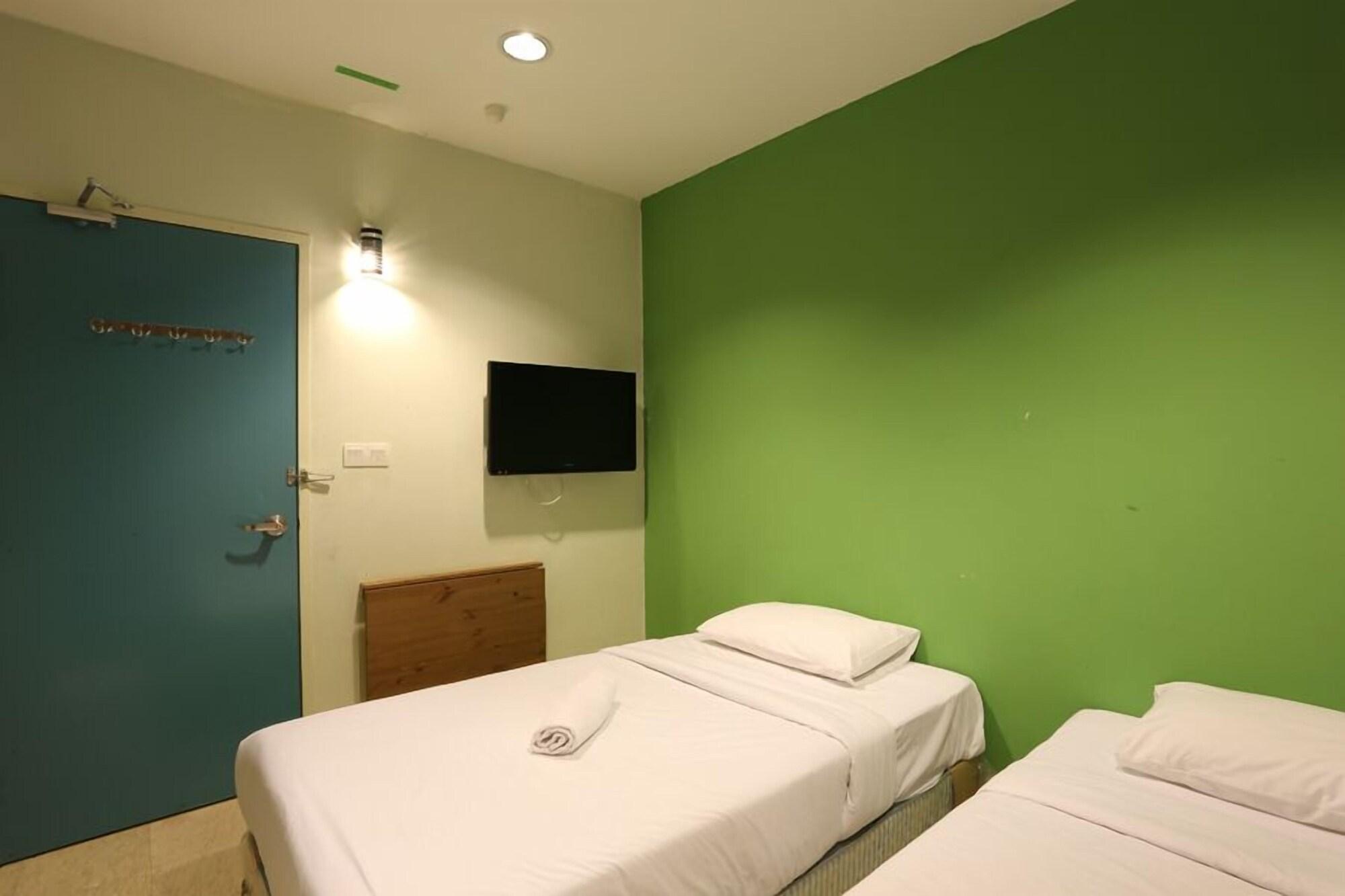 New Town Hotel Usj Sentral Subang Jaya Esterno foto