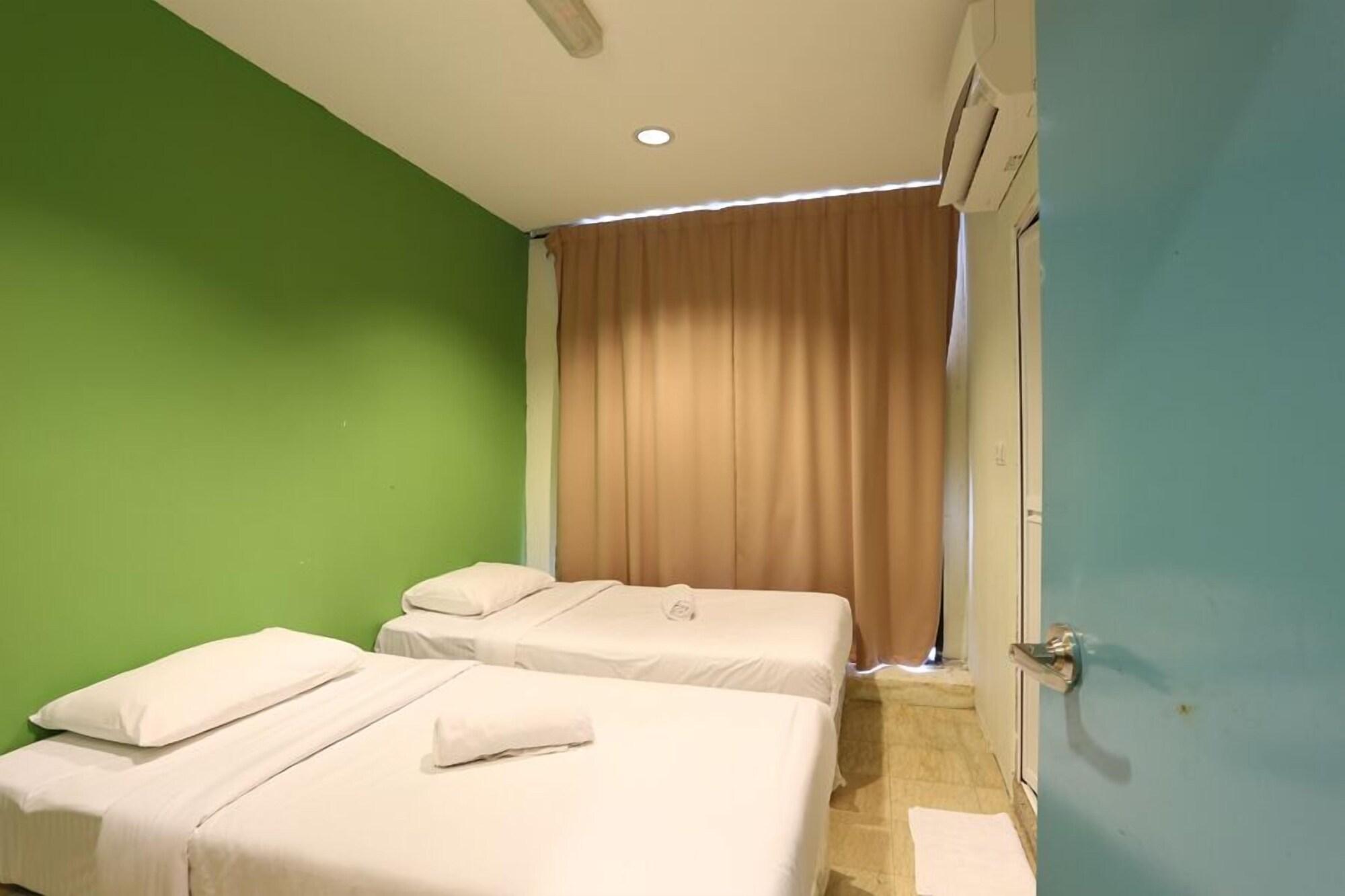 New Town Hotel Usj Sentral Subang Jaya Esterno foto