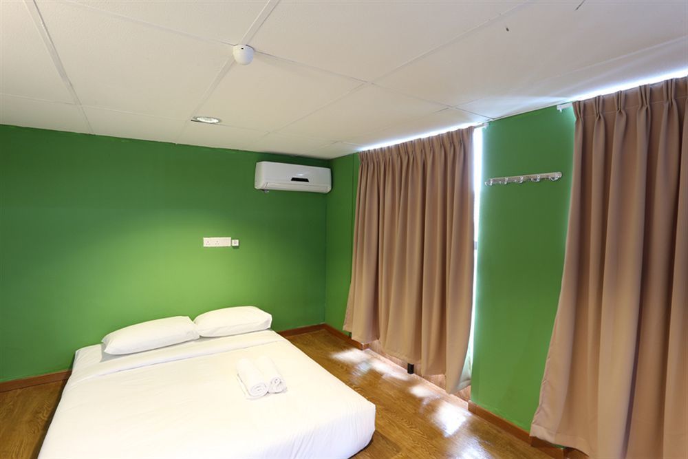New Town Hotel Usj Sentral Subang Jaya Esterno foto