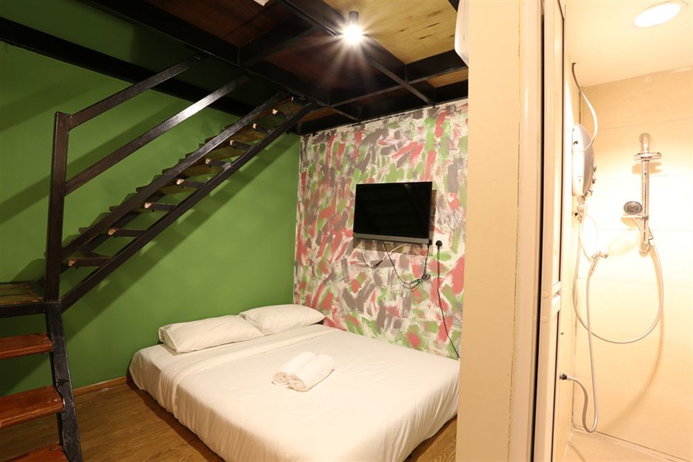 New Town Hotel Usj Sentral Subang Jaya Esterno foto
